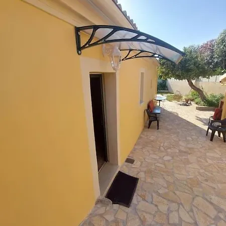 Monastery Apartment-kassiopitra Апартаменты *